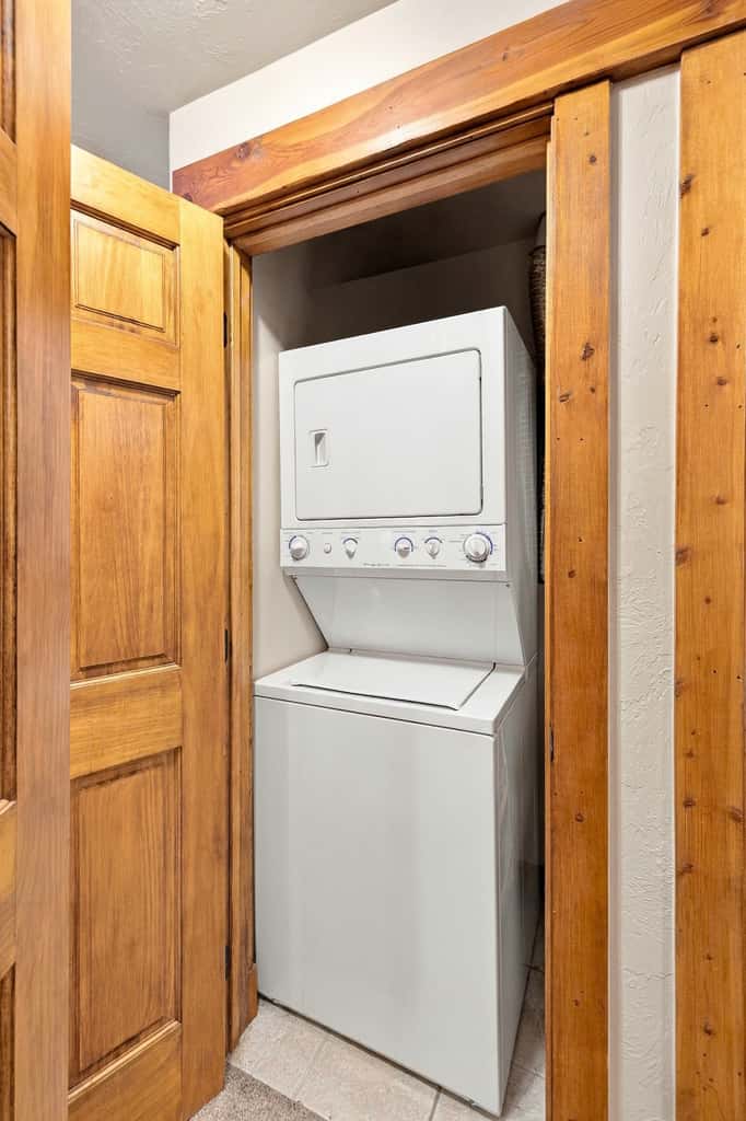 Aspen Village McCall Condo | Pools, Gym, Hot Tub