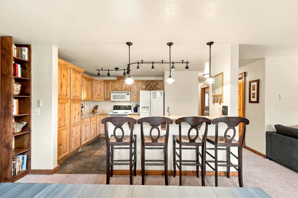 Aspen Village McCall Condo | Pools, Gym, Hot Tub