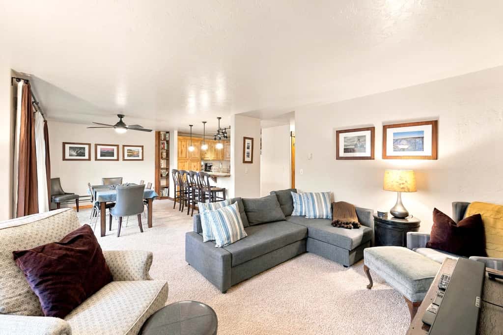Aspen Village McCall Condo | Pools, Gym, Hot Tub