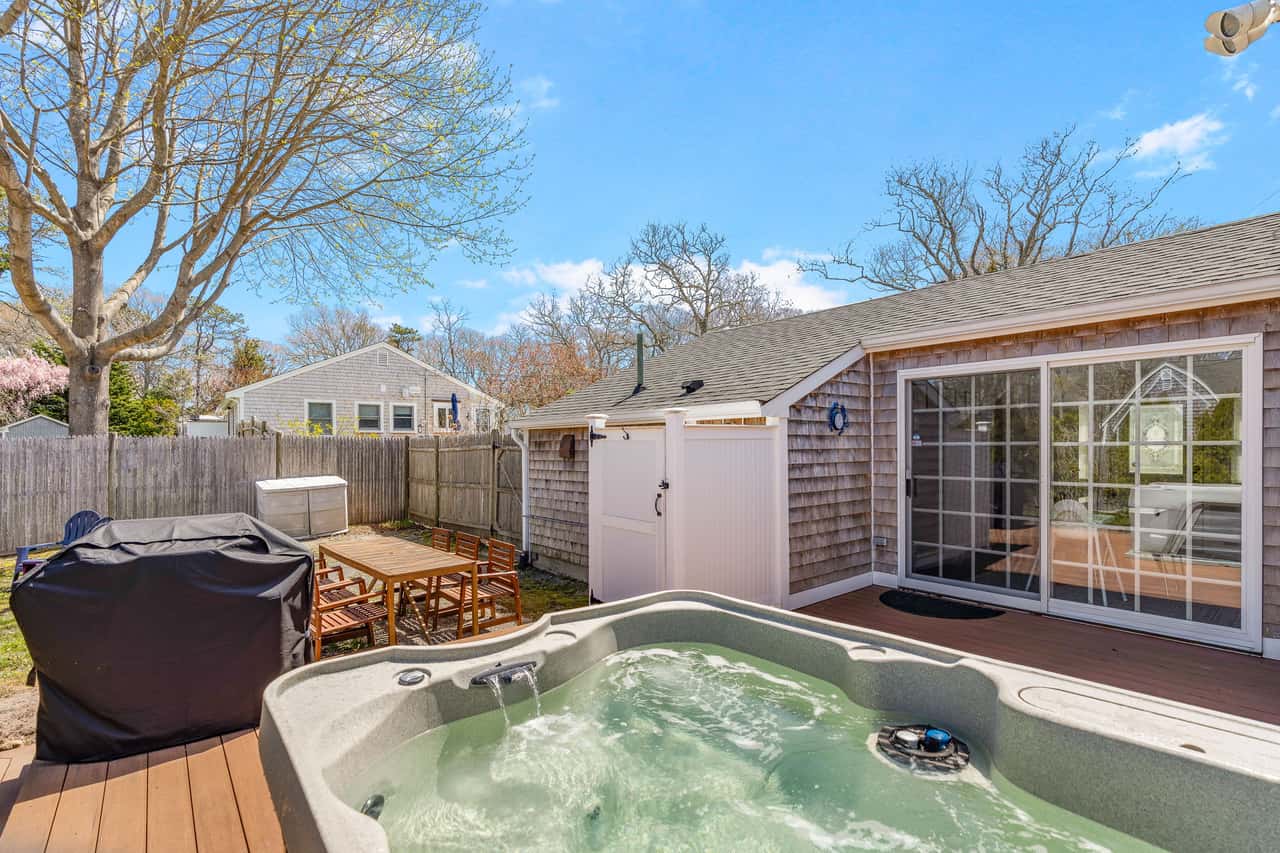 Renovated 4BR Family Retreat | AC & Hot Tub | 4 Bed Barnstable, MA ...