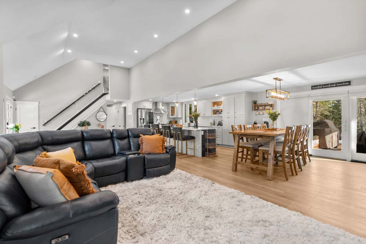 Beachside Osterville Firepit/ Mov.theather, Game Room | 5 Bed ...