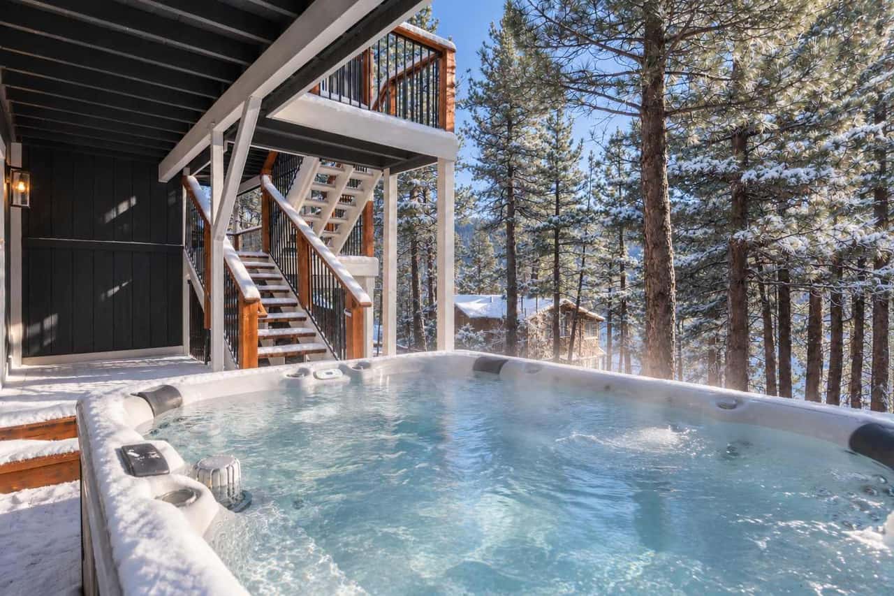 Lakefront 6BR · Private Dock · Theater & Spa | 6 Bed Big Bear Lake, CA ...
