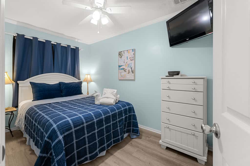 Ocean View Condo Steps From Hilton Head Beach