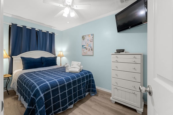 Enjoy a relaxing Hilton Head Island getaway at Ocean Villas C219, a comfortable 1-bedroom, 1-bathroom condo that sleeps up to 6 guests. The home features a queen bed in the bedroom, a sleeper sofa in the living room, and built-in hallway bunks that are perfect for children. Located at Hilton Head Island Beach and Tennis Resort, guests are just steps from the beach and close to pools, tennis and pickleball, dining, fitness facilities, and family-friendly activities.