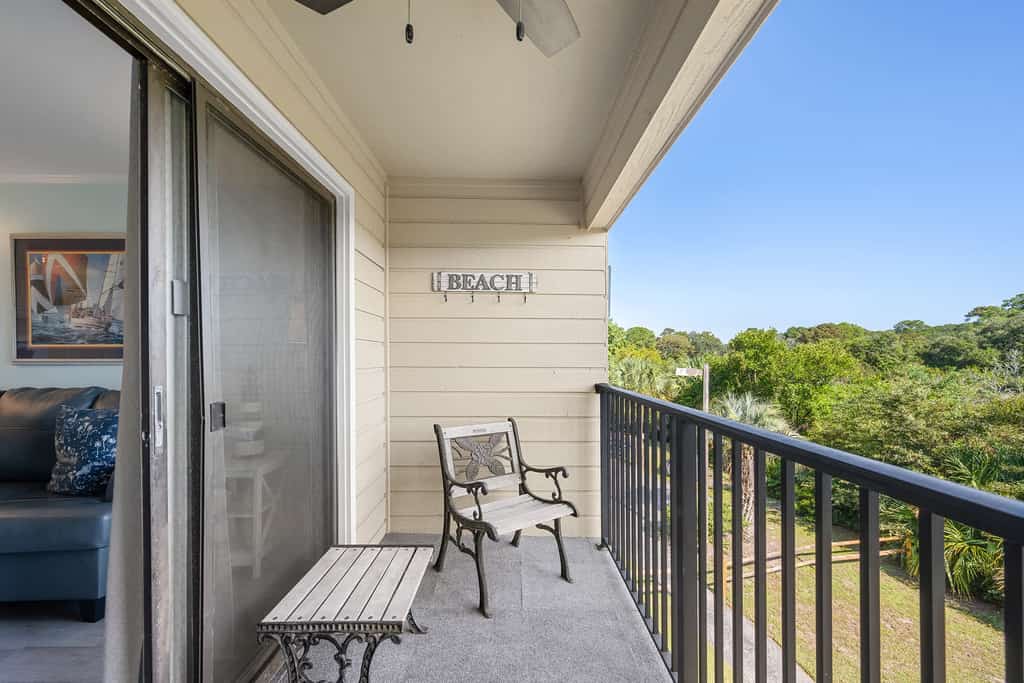 Enjoy a relaxing Hilton Head Island getaway at Ocean Villas C219, a comfortable 1-bedroom, 1-bathroom condo that sleeps up to 6 guests. The home features a queen bed in the bedroom, a sleeper sofa in the living room, and built-in hallway bunks that are perfect for children. Located at Hilton Head Island Beach and Tennis Resort, guests are just steps from the beach and close to pools, tennis and pickleball, dining, fitness facilities, and family-friendly activities.