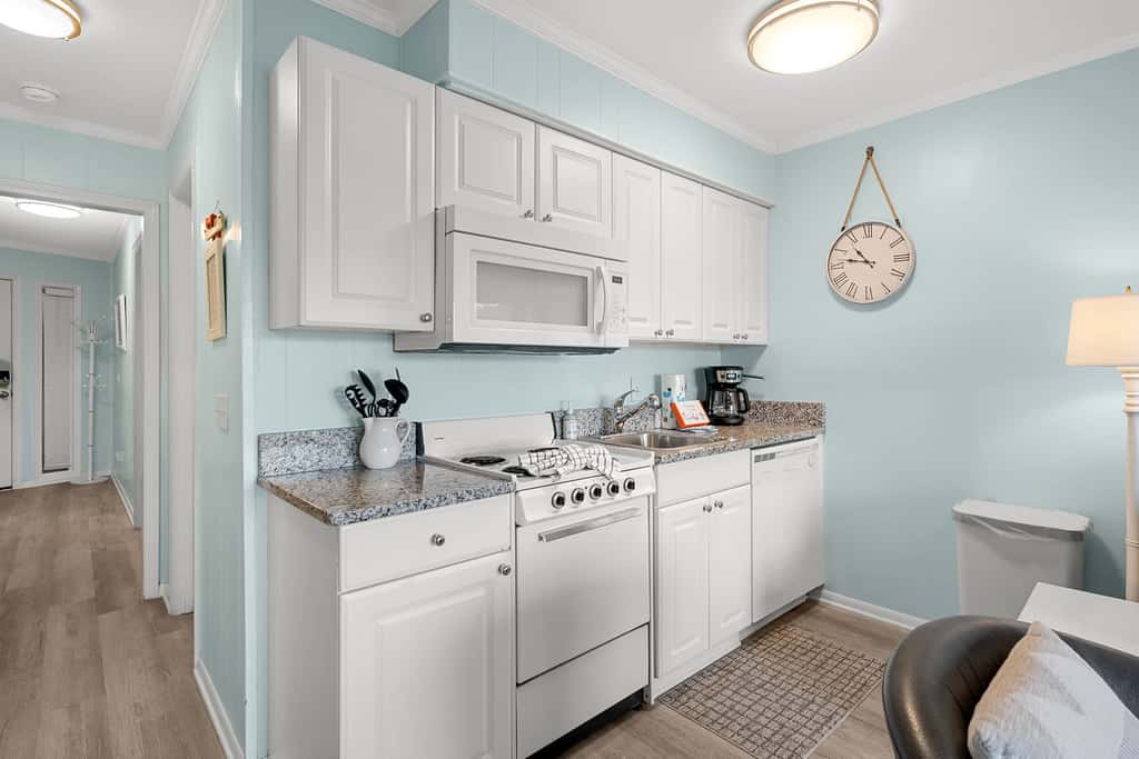 Ocean View Condo Steps From Hilton Head Beach