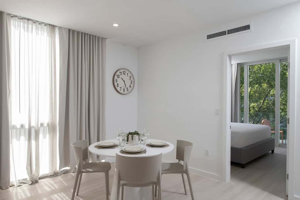 South Beach Modern Apartment: Rooftop Pool & Bay Views - 101