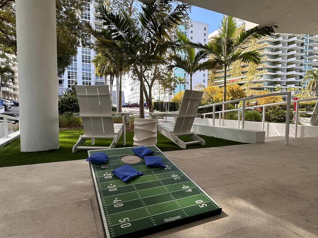 South Beach Apartment: Rooftop Pool - 102