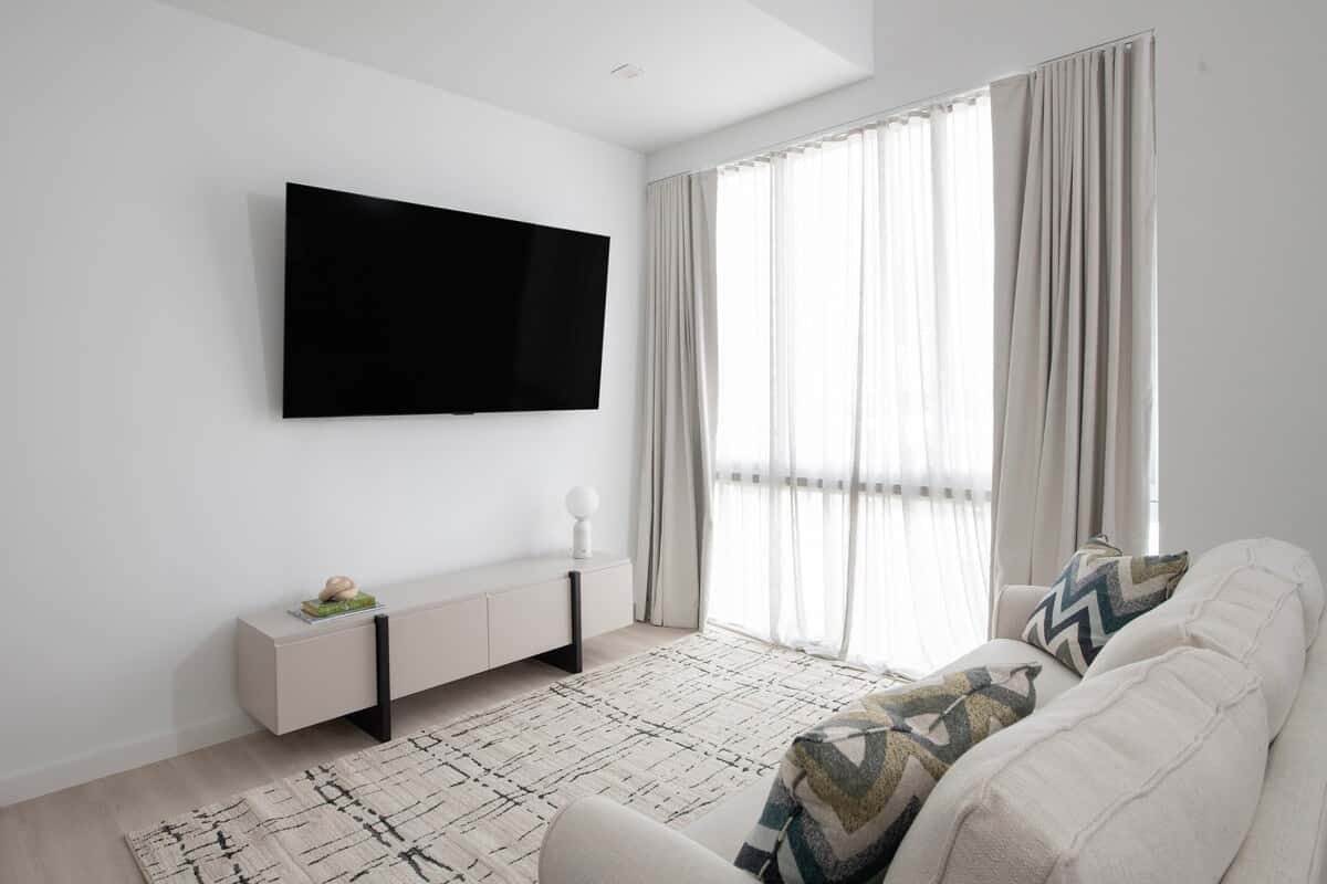 Luxury South Beach 2BR Apt. + Rooftop Pool #404 | 2 Bed Miami Beach, FL ...