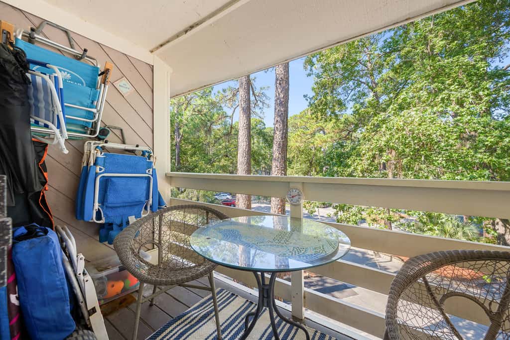 Top Floor Hilton Head Condo Near Folly Field Beach