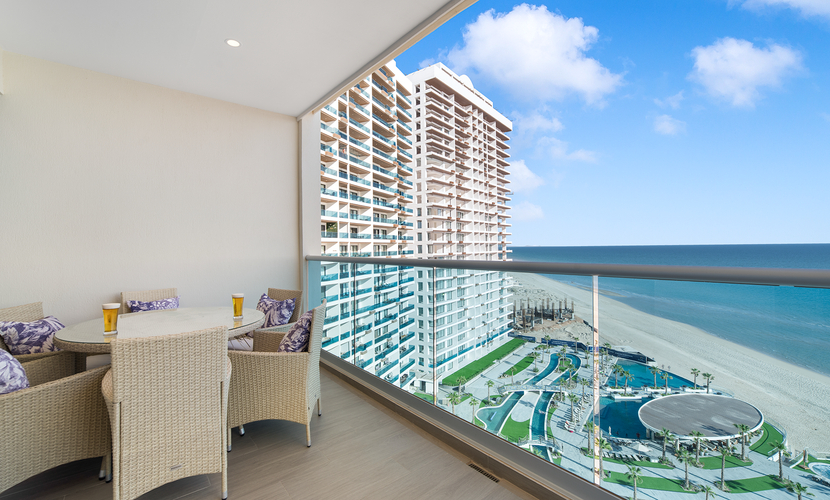 Beachfront Condo with Panoramic Views Verano 1204