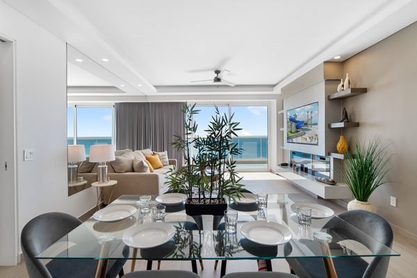 Beachfront Panoramic Views Viento 1204