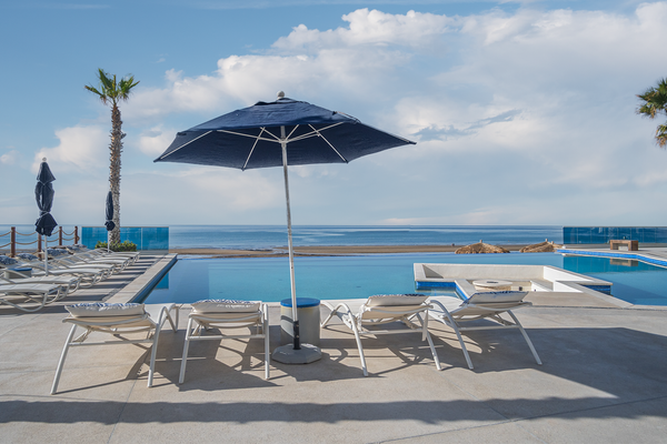 Beachfront Panoramic Views Viento 1204