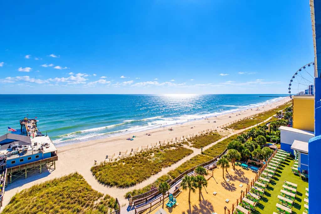 Fly Away to Your Myrtle Beach Getaway! Landing at Yachtsman S1105 Studio