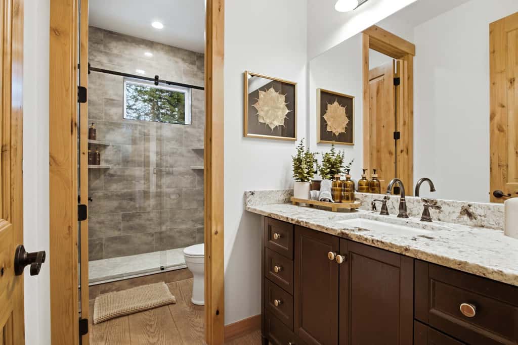 Hot Tub, Sauna, Heated Garage | 30 Min to Breck