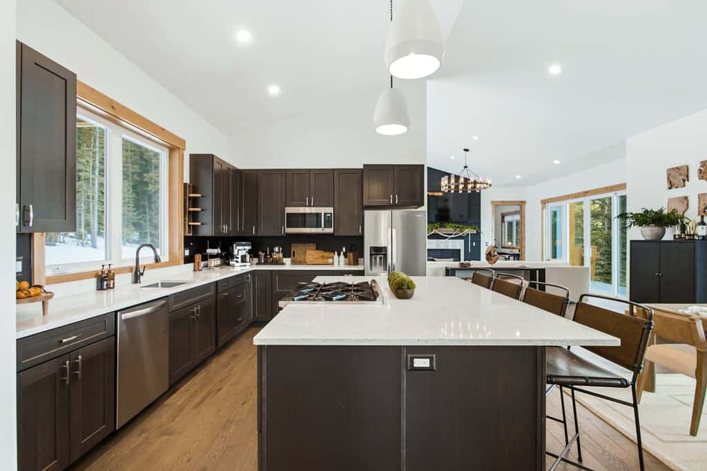 Hot Tub, Sauna, Heated Garage | 30 Min to Breck