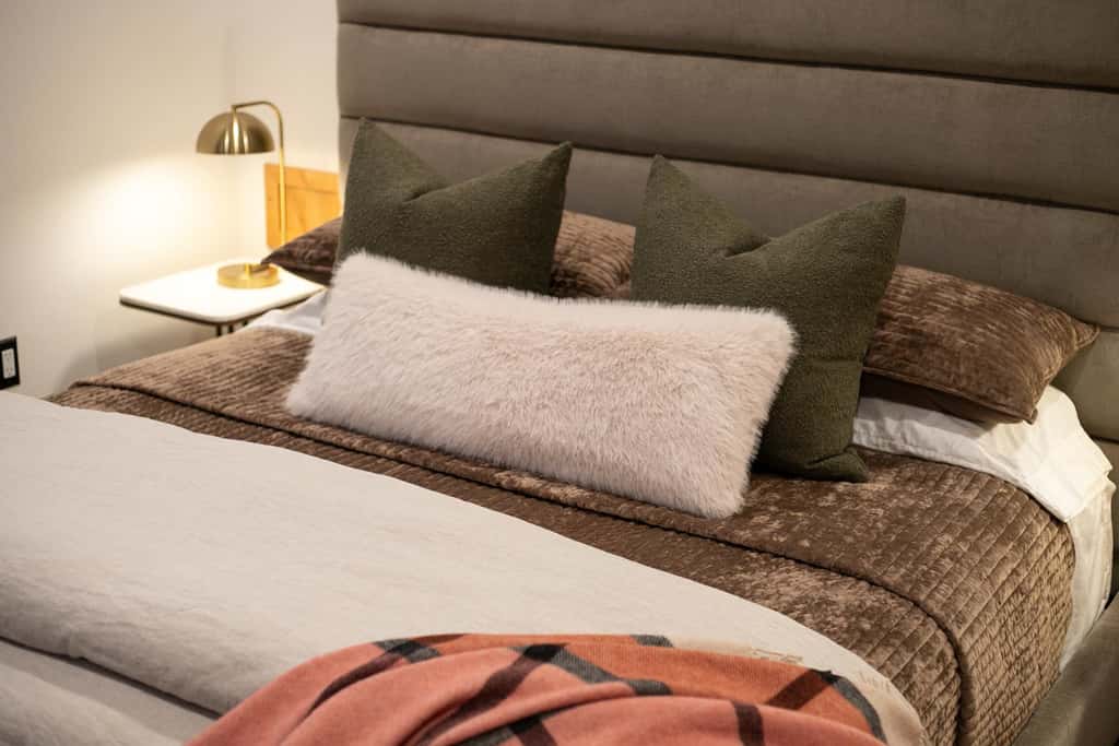 Hot Tub, Sauna, Heated Garage | 30 Min to Breck
