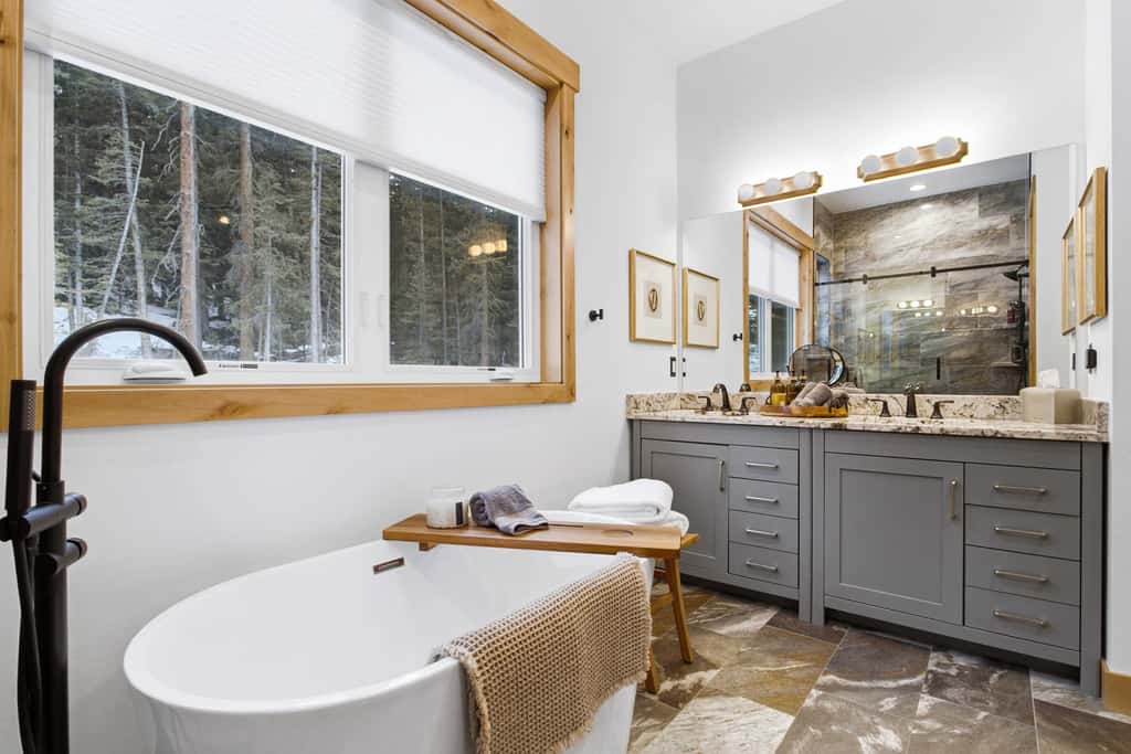 Luxe Couples Mtn Getaway - Hot Tub + Sauna