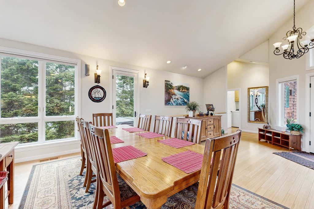Stunning Mendocino Coast Views - Hot Tub & BBQ