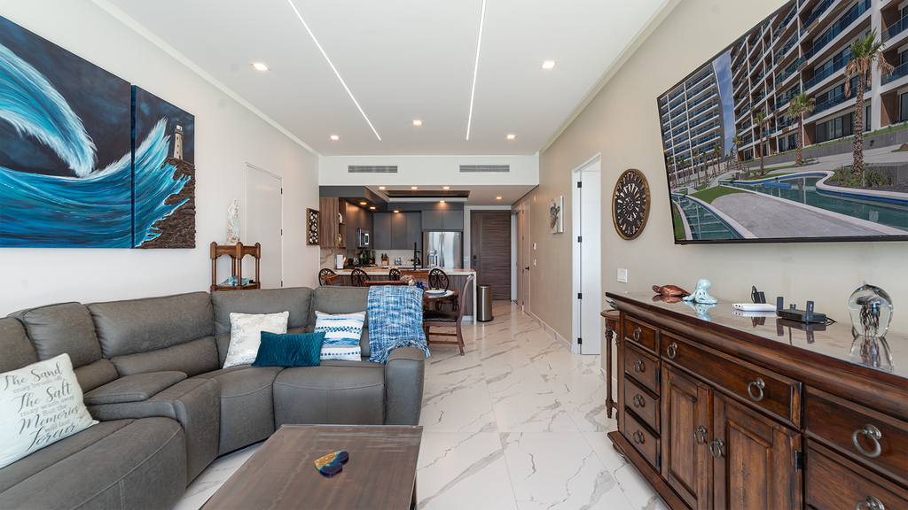 R1203 Lock-Off: Luxury 2BR Oceanview Condo with Private Balcony
