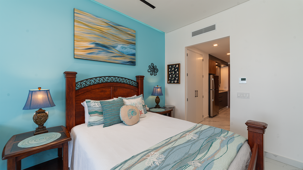 R1203 Studio: Oceanview Retreat with King Bed and Private Balcony