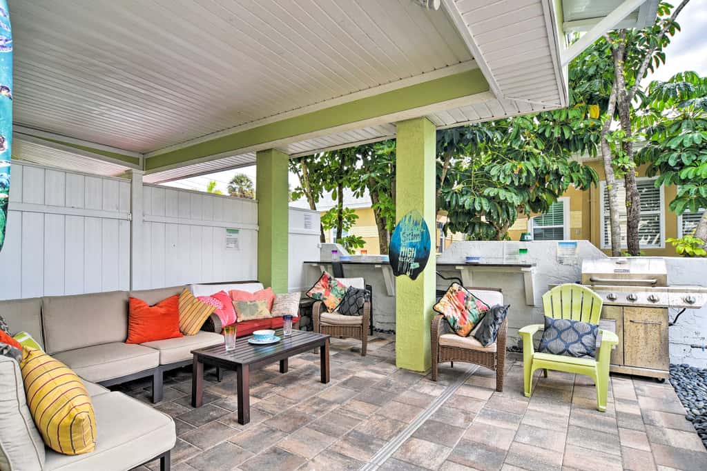 'Driftwood Beach Suite' - Walk to Clearwater Bch