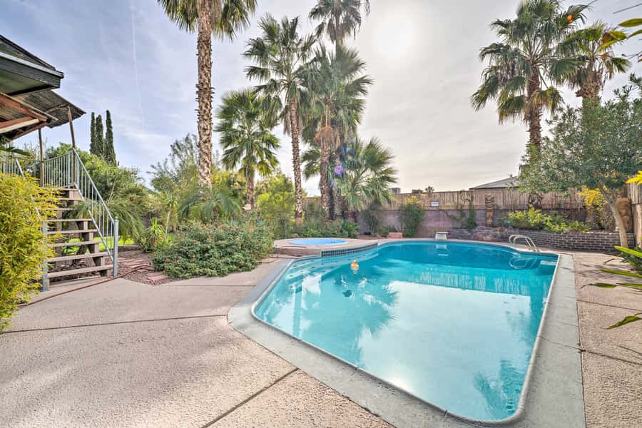 'Vegas Oasis' for F1 Week, 8 Mi to Strip | 4 Bed Las Vegas, NV House ...