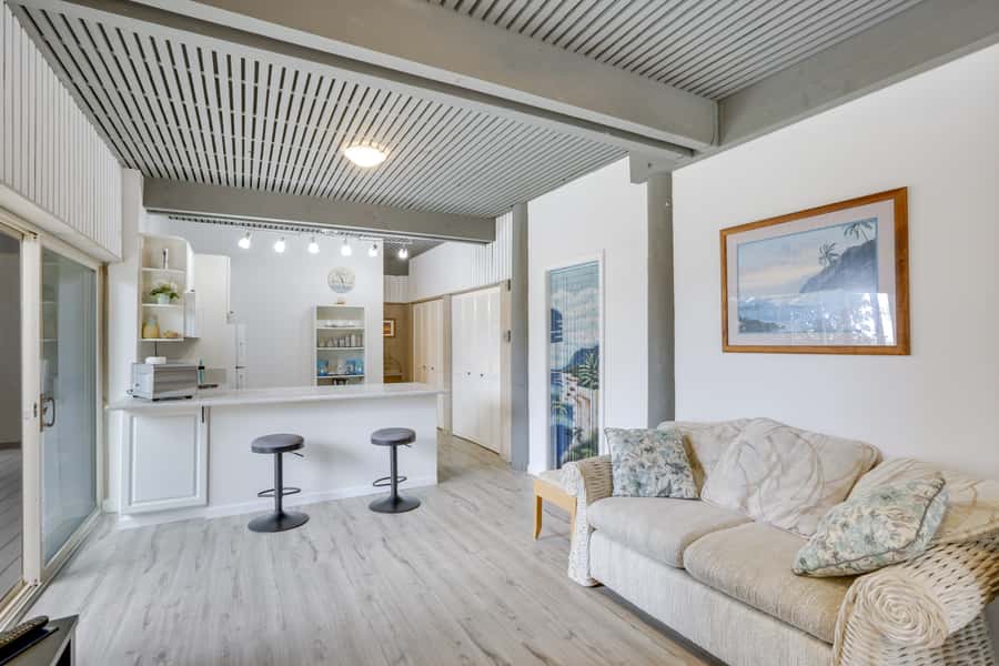 Hawaii Diving Pool Cozy Honolulu Retreat w/ Pool Access, Near Beaches | 1 Bed Honolulu, HI ...