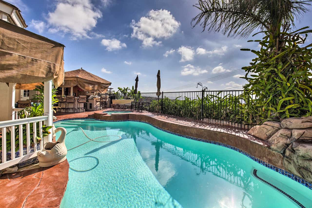Pool 90s Luxe San Diego Getaway w/ Pool & Ocean Views | 5 Bed San Diego, CA ...