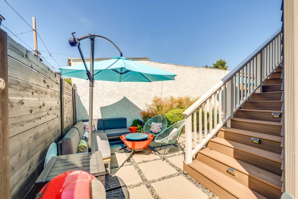 San Diego Guest House Apartment w/ Patio & Hot Tub