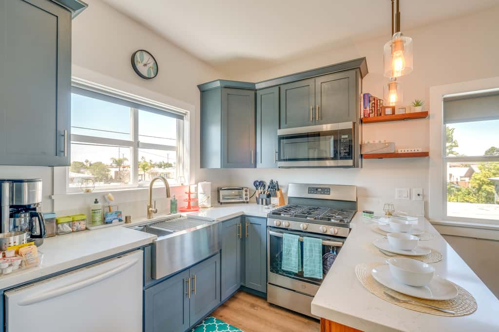 San Diego Guest House Apartment w/ Patio & Hot Tub