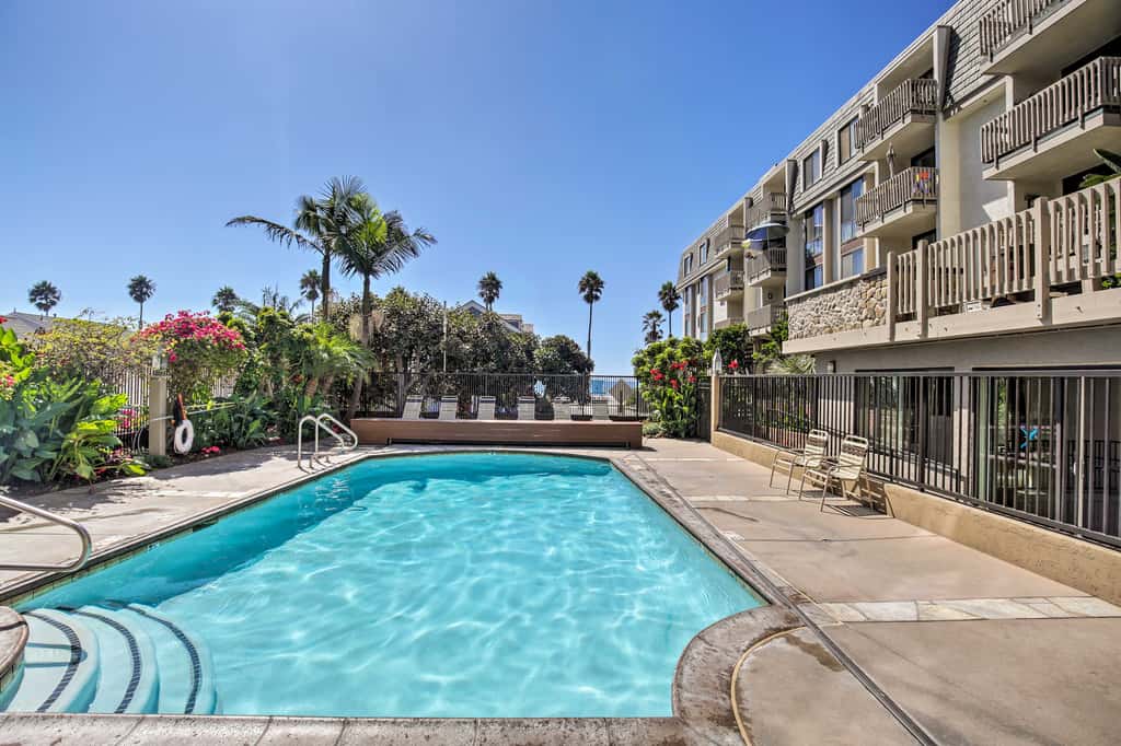 Beachfront Oceanside Condo w/ Pool & Hot Tub!