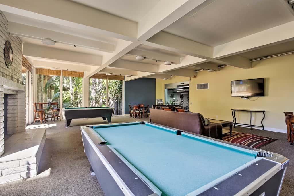 Beachfront Oceanside Condo w/ Pool & Hot Tub!