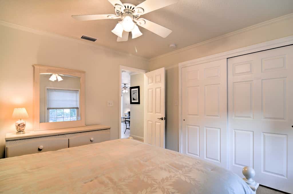 Bayfront Condo 3 Mi to Downtown St. Petersburg