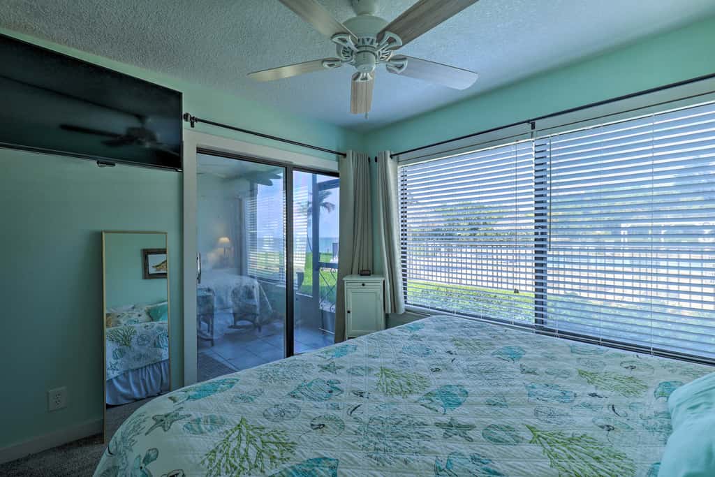 Resort Retreat w/ Private Porch + Water Views