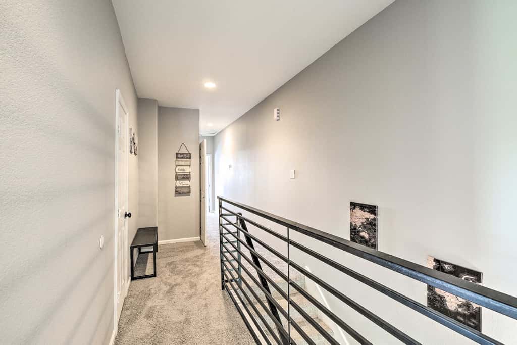 Pet-Friendly Houston Townhome w/ Fenced Yard
