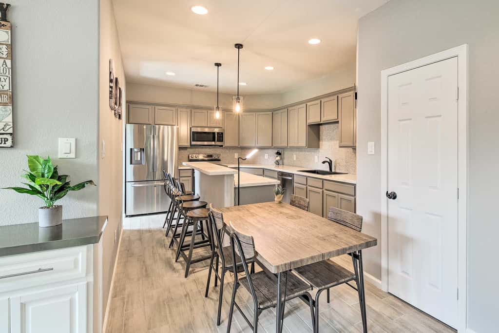 Pet-Friendly Houston Townhome w/ Fenced Yard