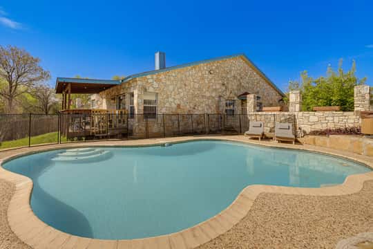 San Antonio Retreat w/ Fenced Pool, Near SeaWorld | 4 Bed San Antonio ...
