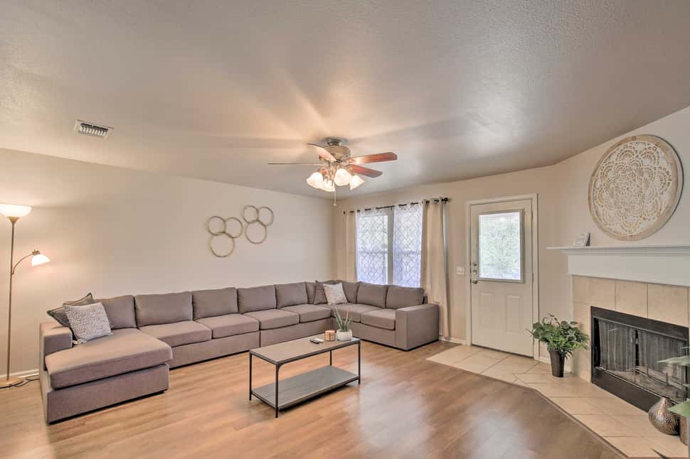 San Antonio Getaway w/ Game Room, Near SeaWorld! | 5 Bed San Antonio ...