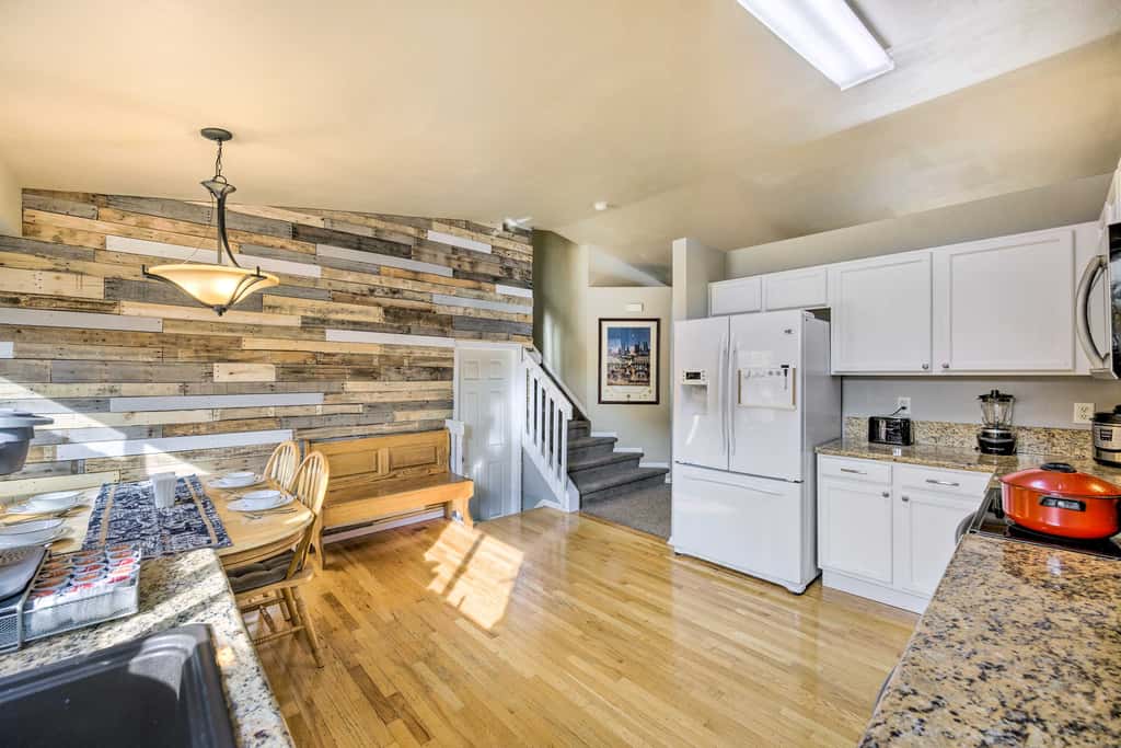 Colorado Springs Vacation Home - Walk to Park
