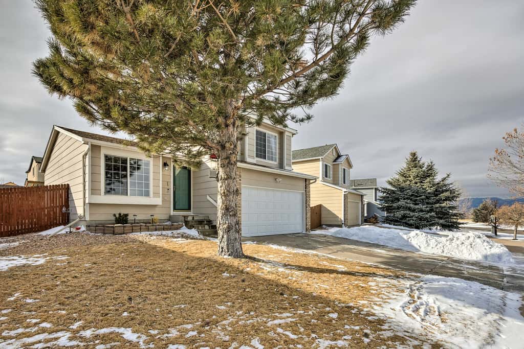 Colorado Springs Vacation Home - Walk to Park