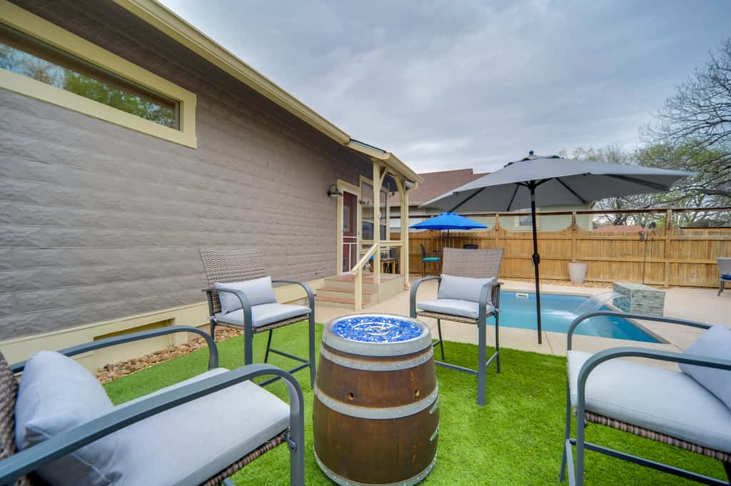 Cocktail Pool! Fredericksburg Bungalow By Main St