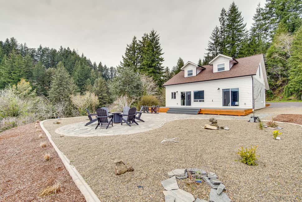 Charming Florence Home w/ Fire Pit & River Views! | 3 Bed Florence, OR ...