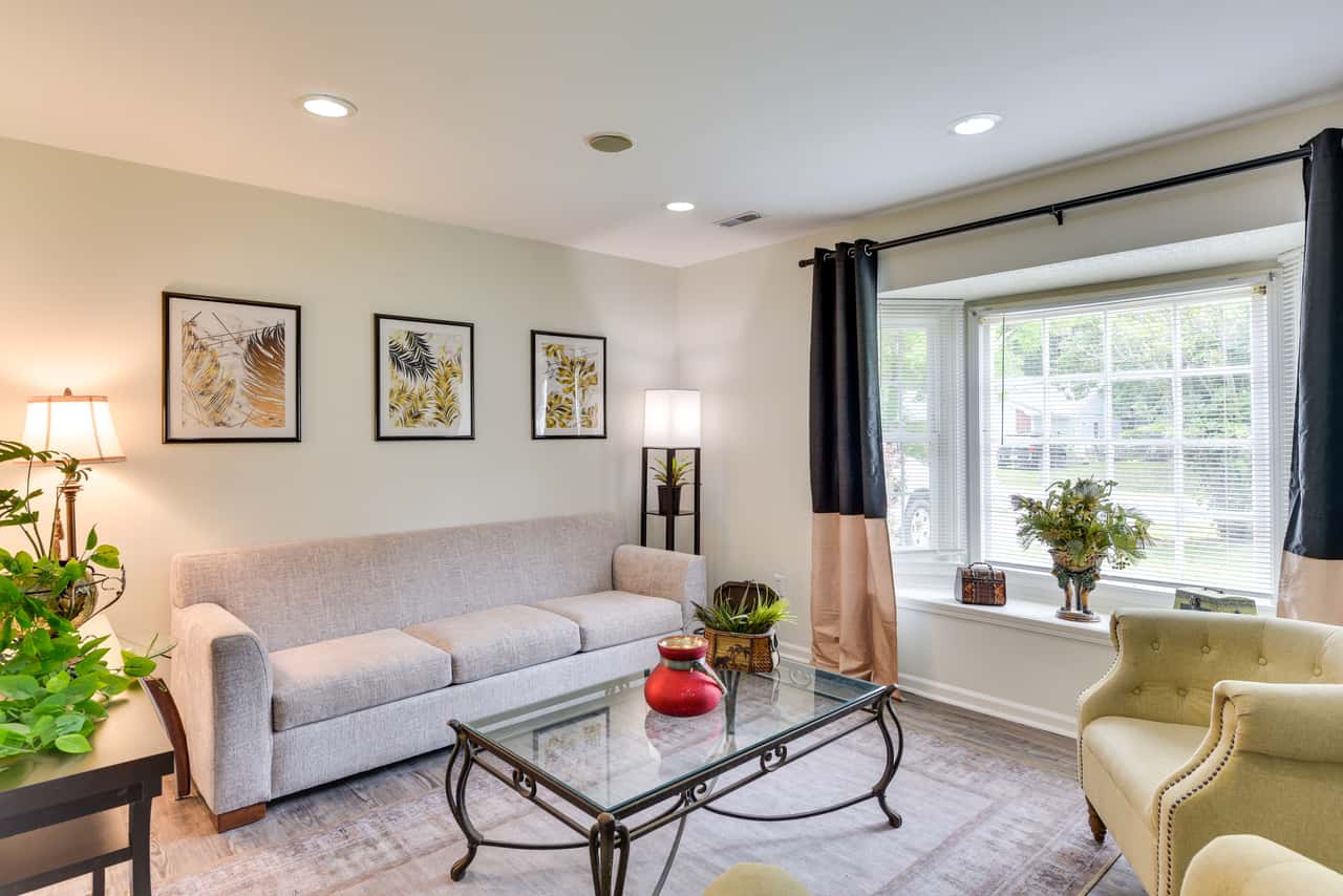 Charleston Extended Stay w/ Yard! | 4 Bed Charleston, SC House | Vacasa