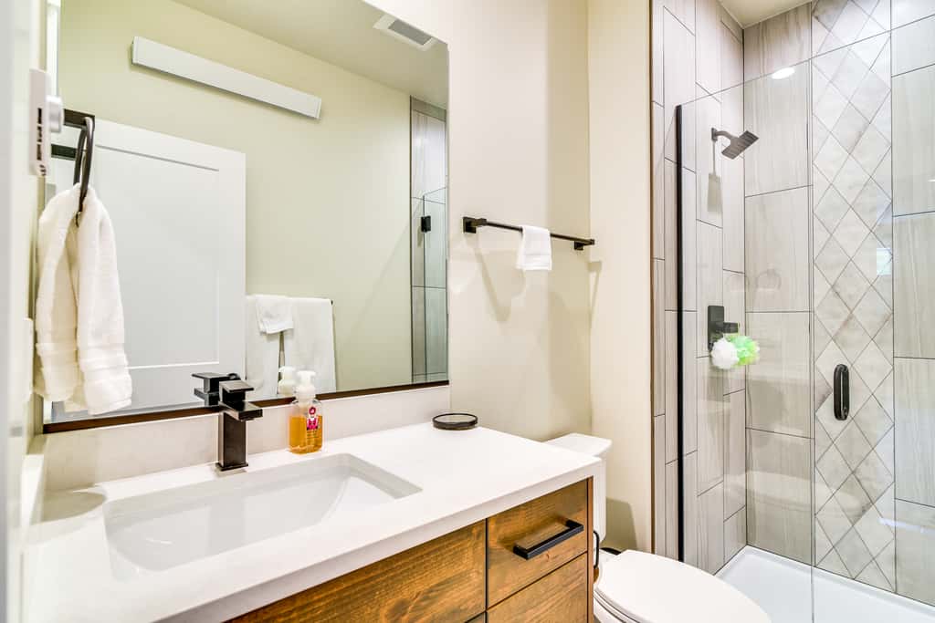 Government Camp Vacation Rental w/ Private Hot Tub