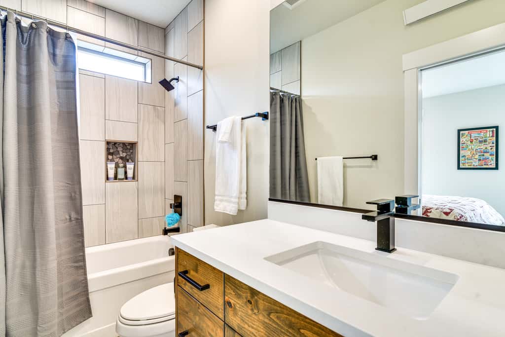Government Camp Vacation Rental w/ Private Hot Tub