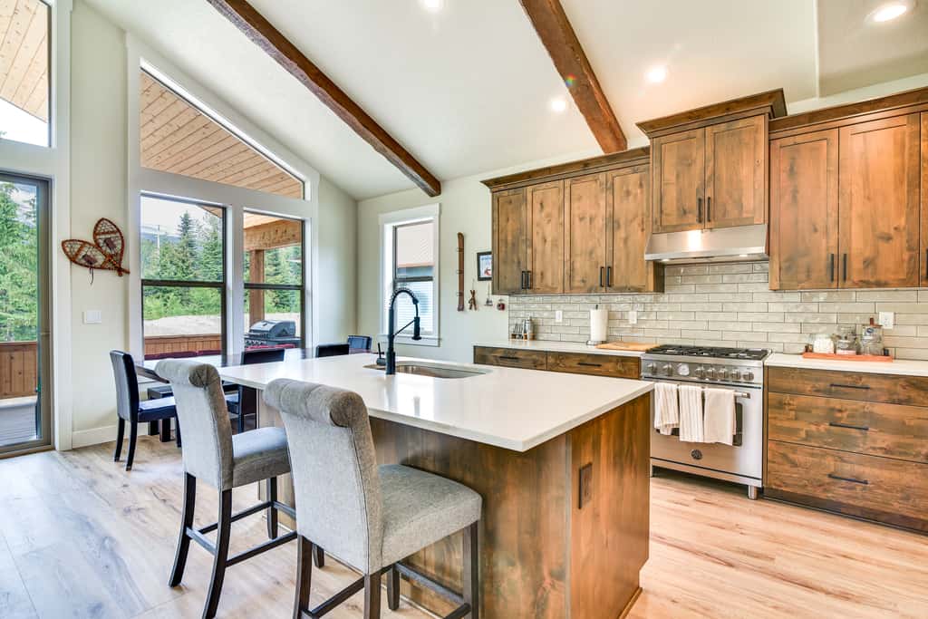 Government Camp Vacation Rental w/ Private Hot Tub