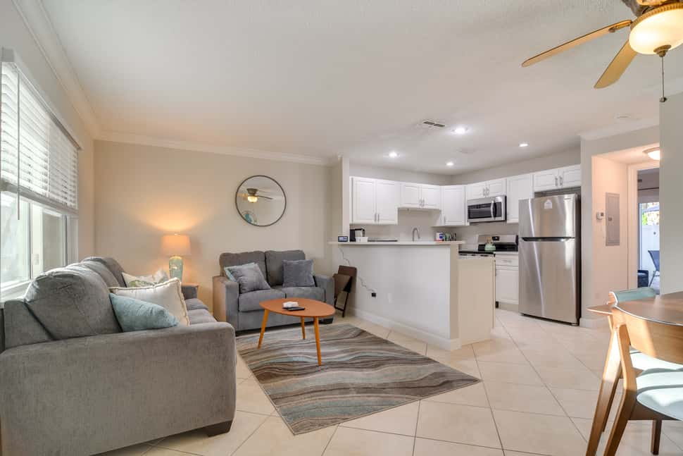 Near Beach! Modern Ground-Floor Condo in St Pete | 1 Bed St. Pete Beach ...