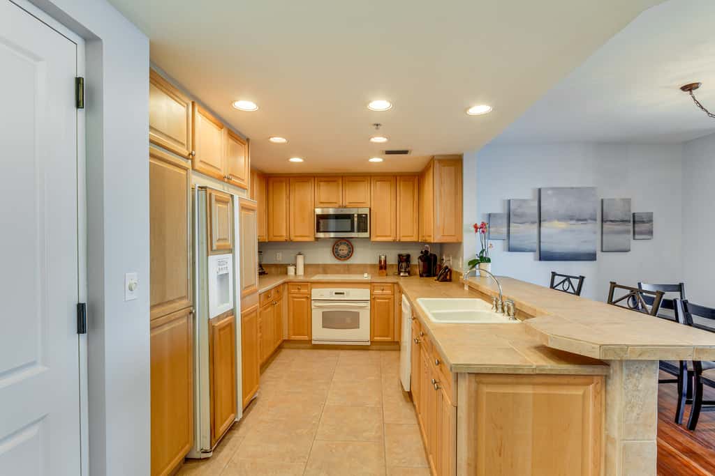 Florida Resort Condo: Walk to Pensacola Beach!