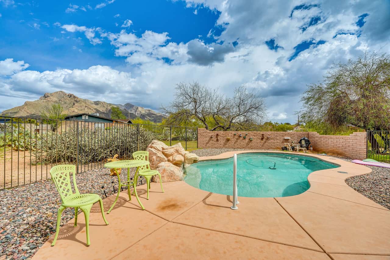 Peaceful Tucson Home w/ Pool: 10 Mi to Downtown! | 3 Bed Oro Valley, AZ ...